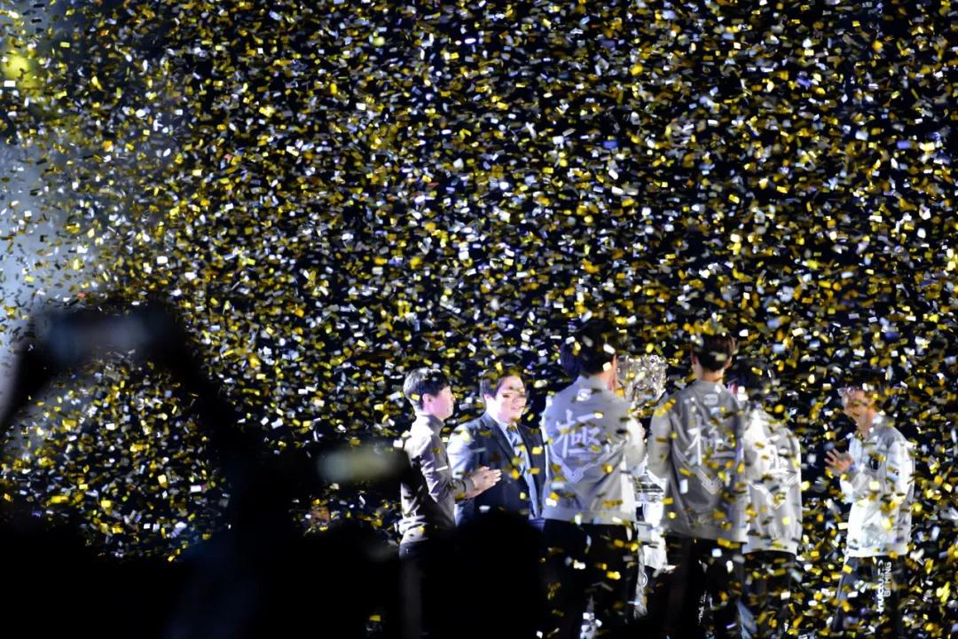 LPL官方：3月15日起剩余常规赛调整为线上赛